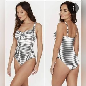 NipTuck Swim Swimsuit one-piece women's size 10